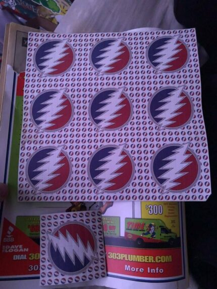 Psychedelic Mushrooms i